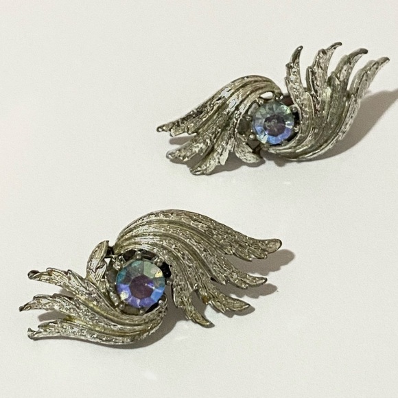 Vintage 1950s Clip On Earrings Rhinestones Costume Jewelry Atomic Mid-Century - Picture 2 of 3